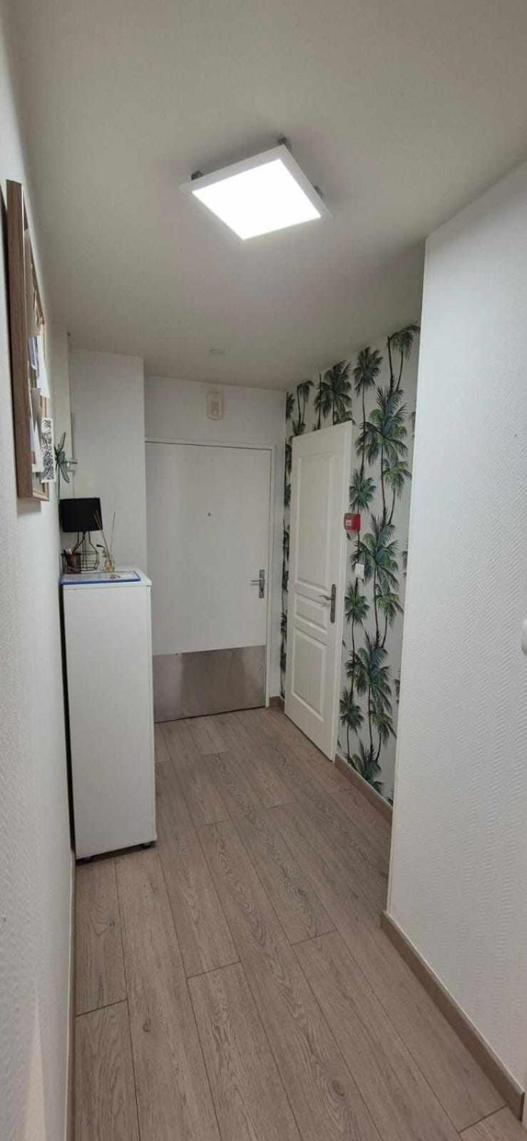 Nouveau !! Appartement Confortable Totalement Renove Avec Parking Gratuit - Hypercentre De Nancy Ngoại thất bức ảnh