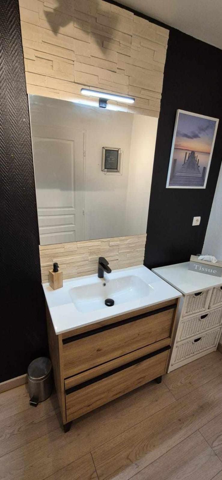 Nouveau !! Appartement Confortable Totalement Renove Avec Parking Gratuit - Hypercentre De Nancy Ngoại thất bức ảnh