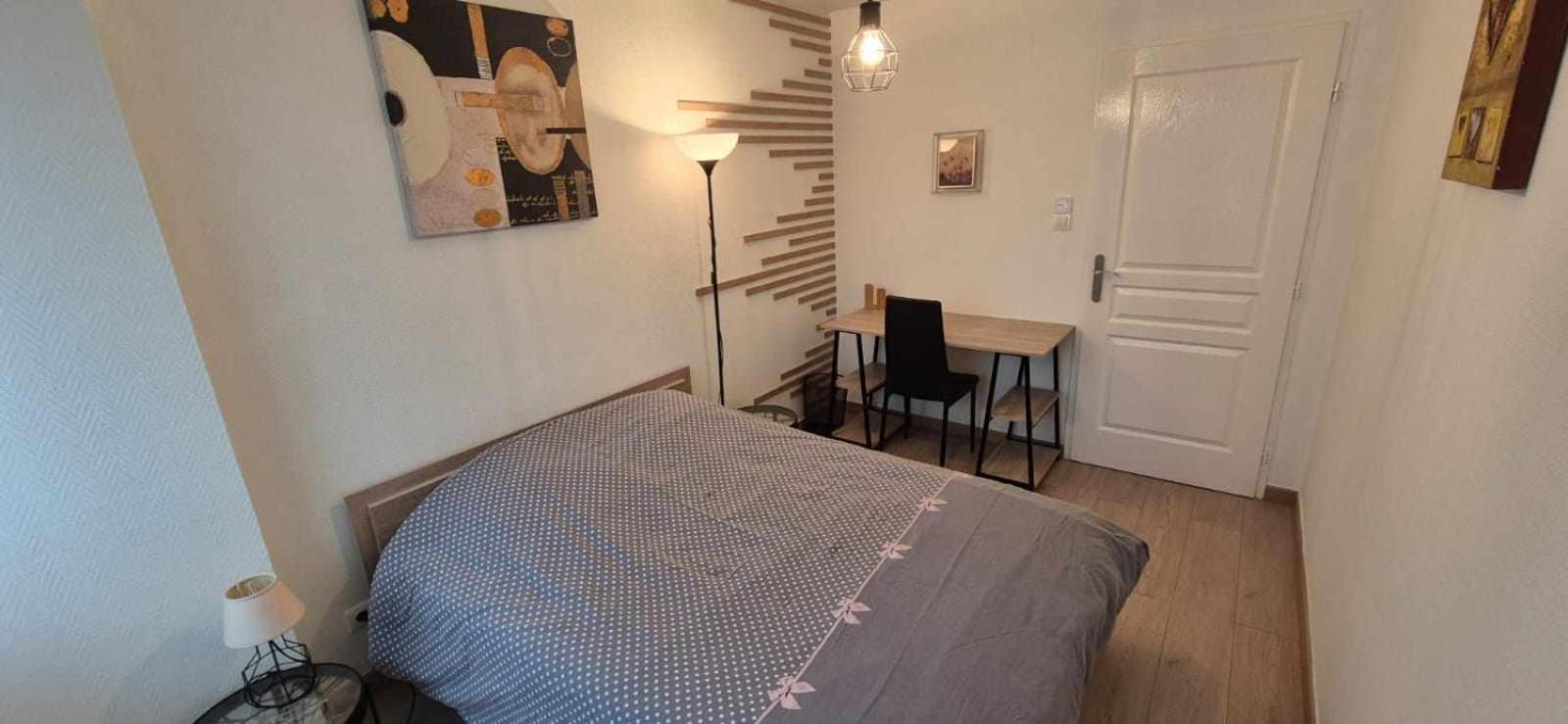 Nouveau !! Appartement Confortable Totalement Renove Avec Parking Gratuit - Hypercentre De Nancy Ngoại thất bức ảnh