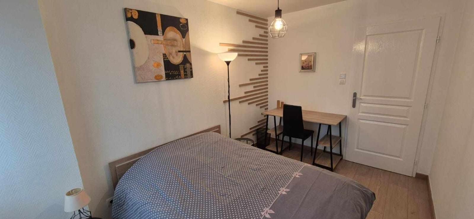 Nouveau !! Appartement Confortable Totalement Renove Avec Parking Gratuit - Hypercentre De Nancy Ngoại thất bức ảnh